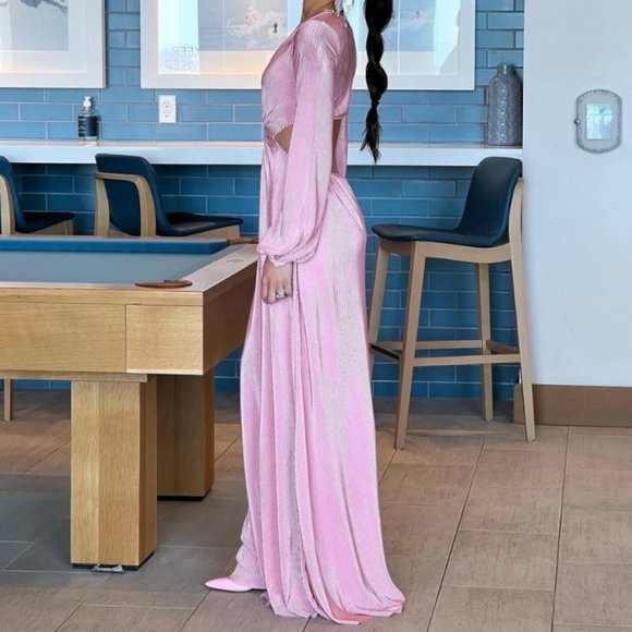 Light pink cut-out maxi dress - Picture 2 of 4